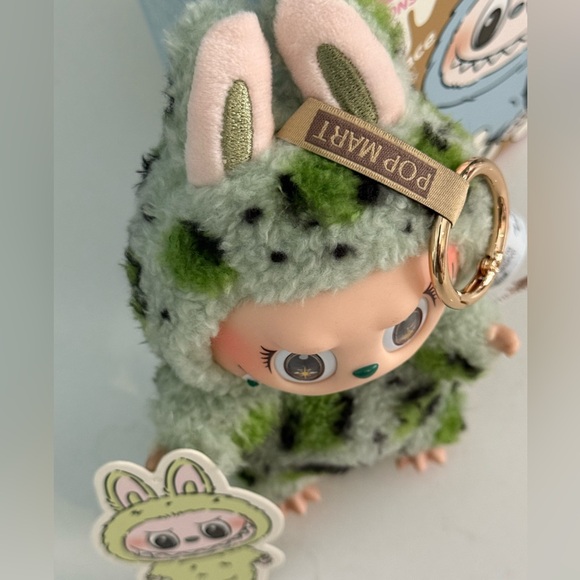 Custom Labubu Doll “GREEN GRAPE” from the Monsters Exciting Series ~ Cheetah - Picture 4 of 9